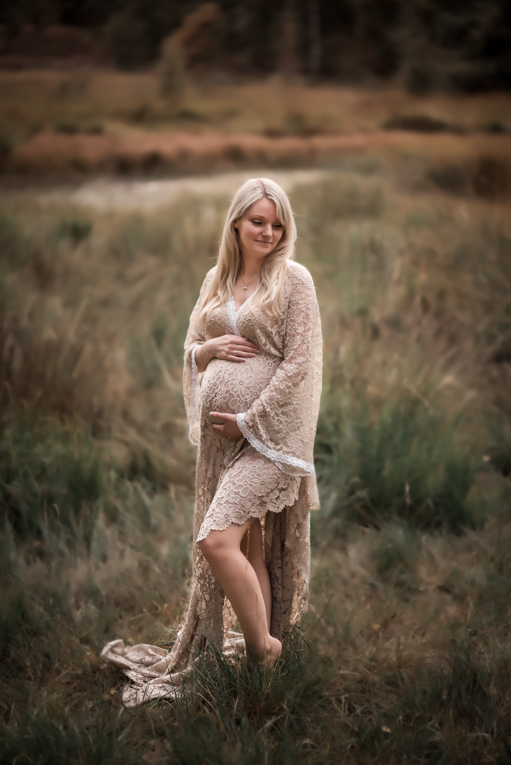 zwangerschap fotoshoot outdoor