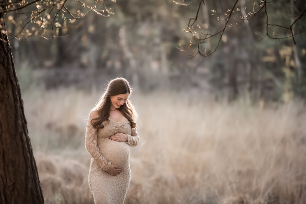 zwangerschap fotoshoot buiten nijmegen